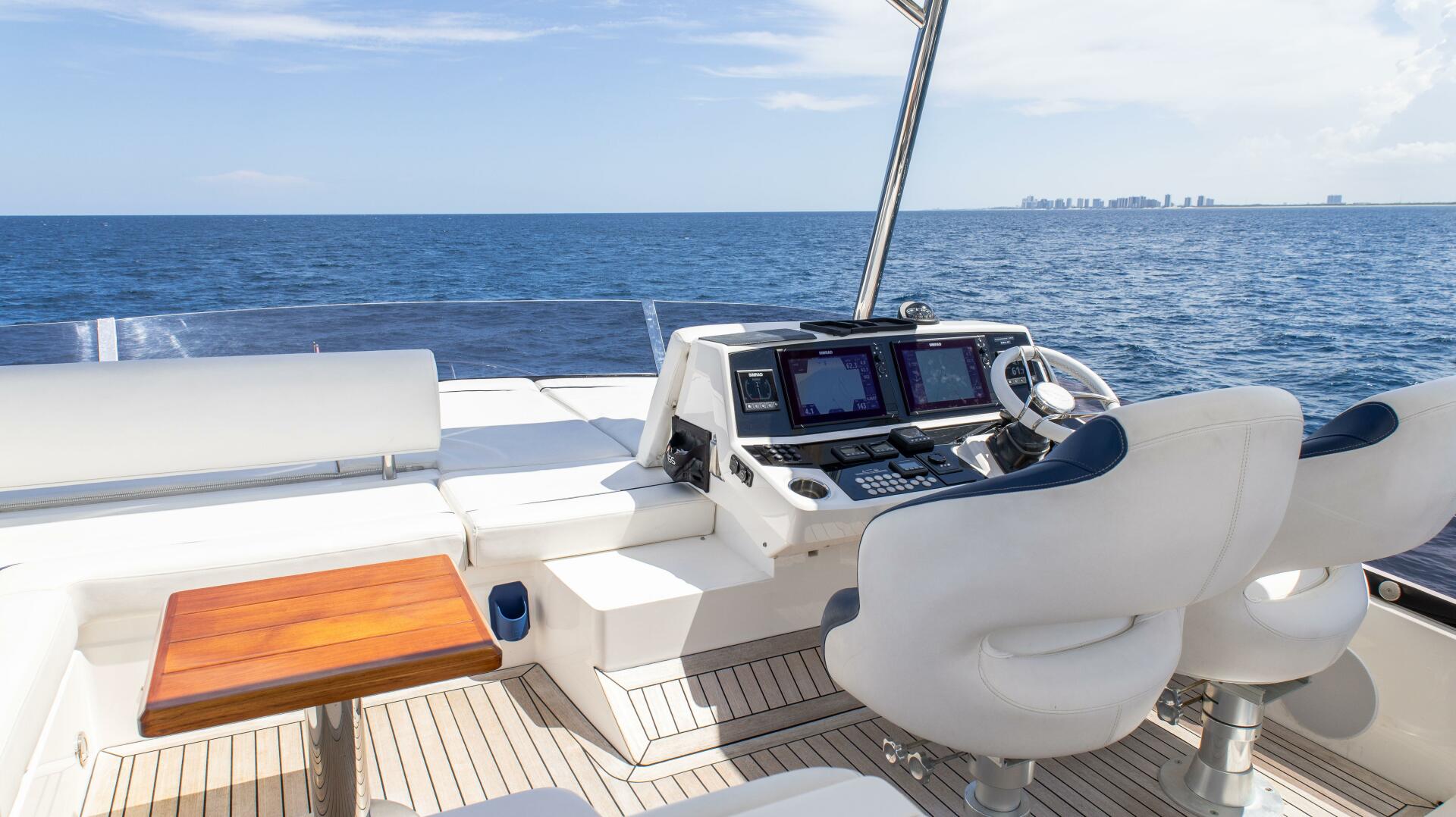 Slide: The Image of Sunseeker Manhattan 52 2018 - 5529336