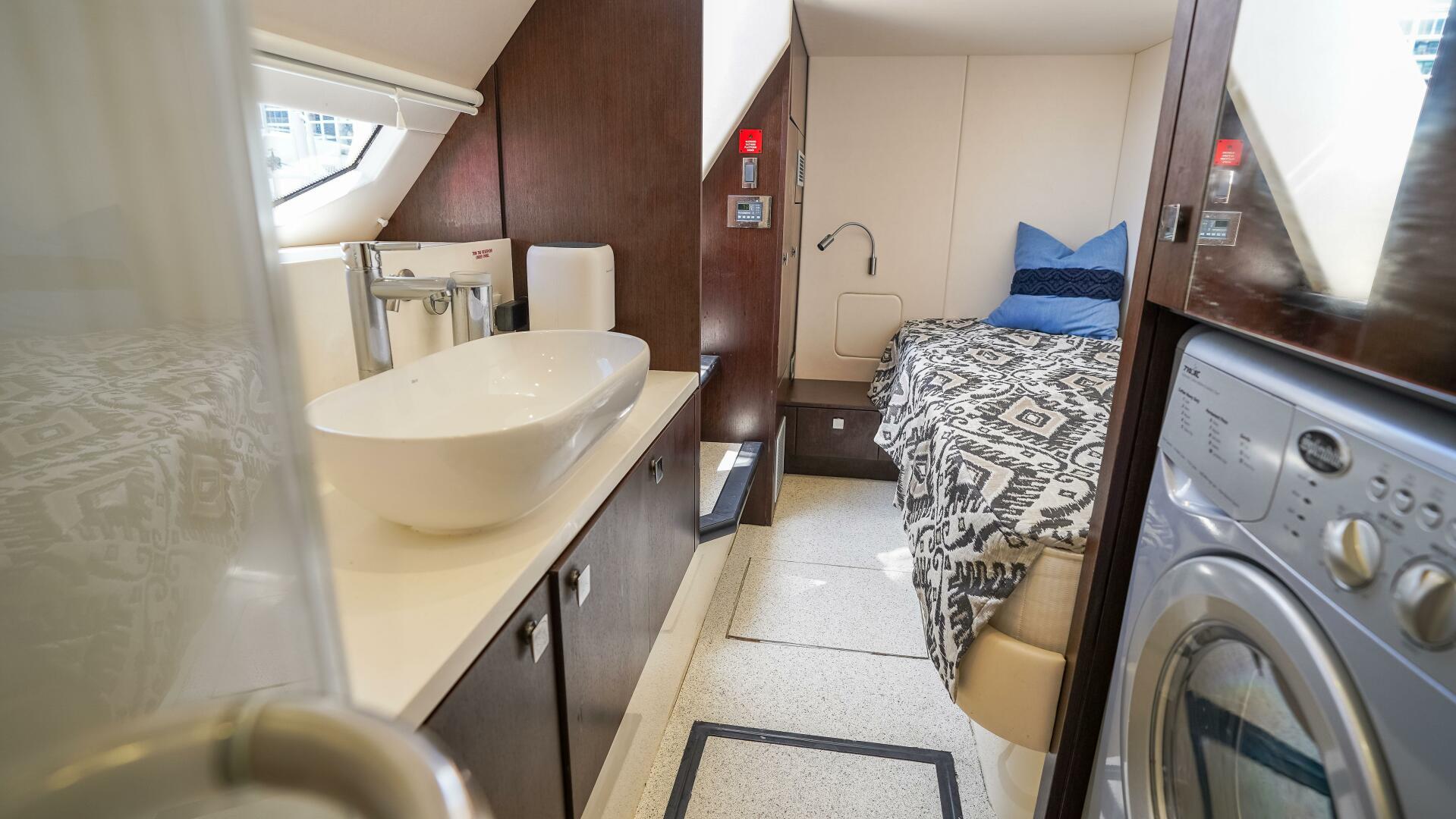 Slide: The Image of Sunseeker Manhattan 52 2018 - 5529343