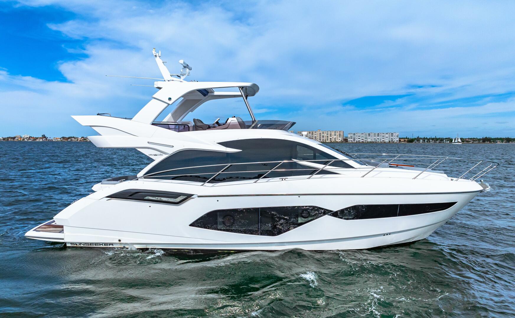 Slide: The Image of Sunseeker Manhattan 55 2021 - 4855380