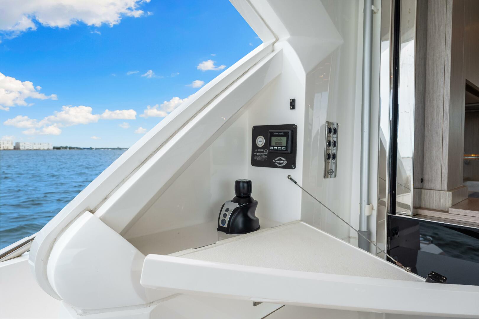 Slide: The Image of Sunseeker Manhattan 55 2021 - 4855425