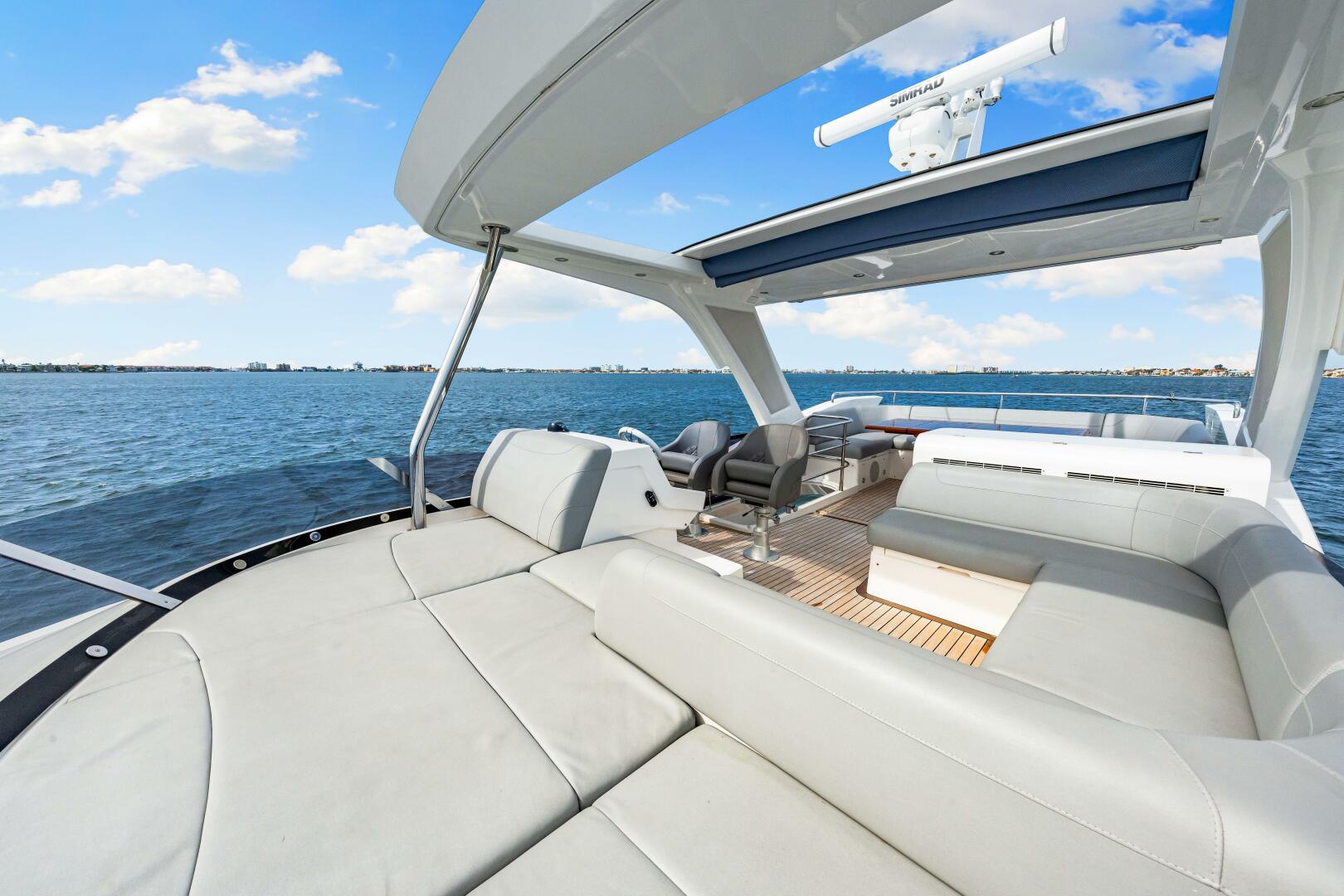 Slide: The Image of Sunseeker Manhattan 55 2021 - 4855444