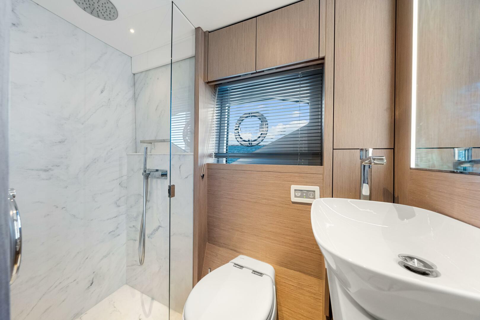 Slide: The Image of Sunseeker Manhattan 55 2021 - 4855472
