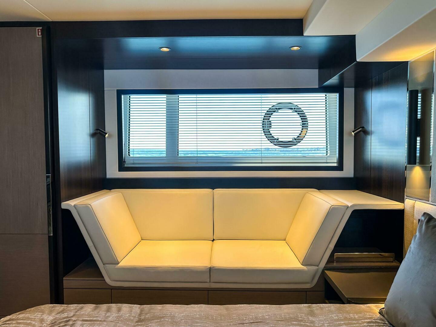 Slide: The Image of Sunseeker Manhattan 55 2024 - 4428267