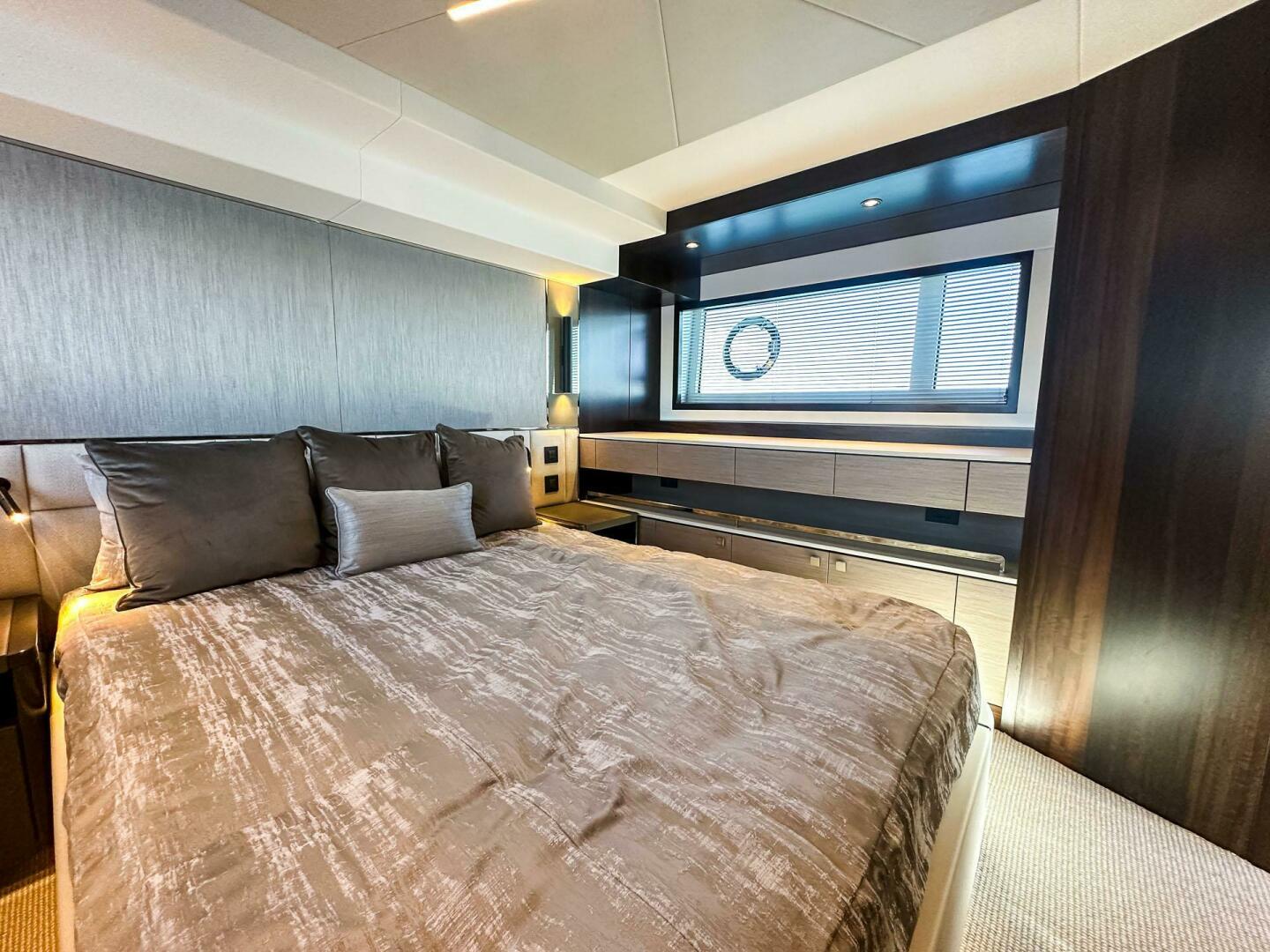 Slide: The Image of Sunseeker Manhattan 55 2024 - 4428269