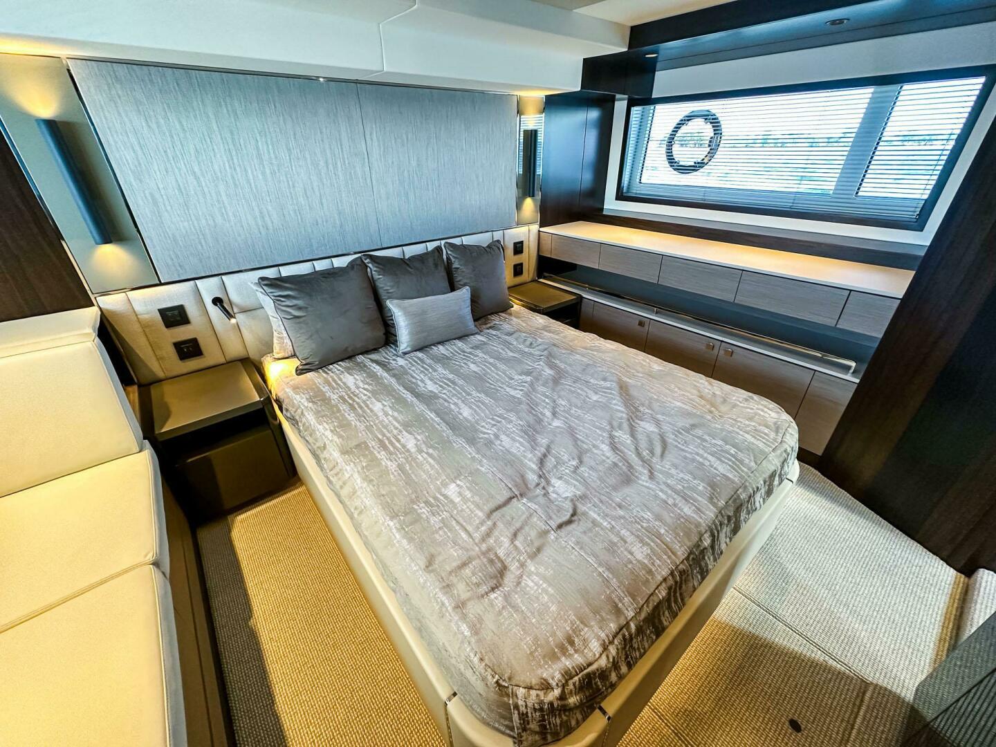 Slide: The Image of Sunseeker Manhattan 55 2024 - 4428270