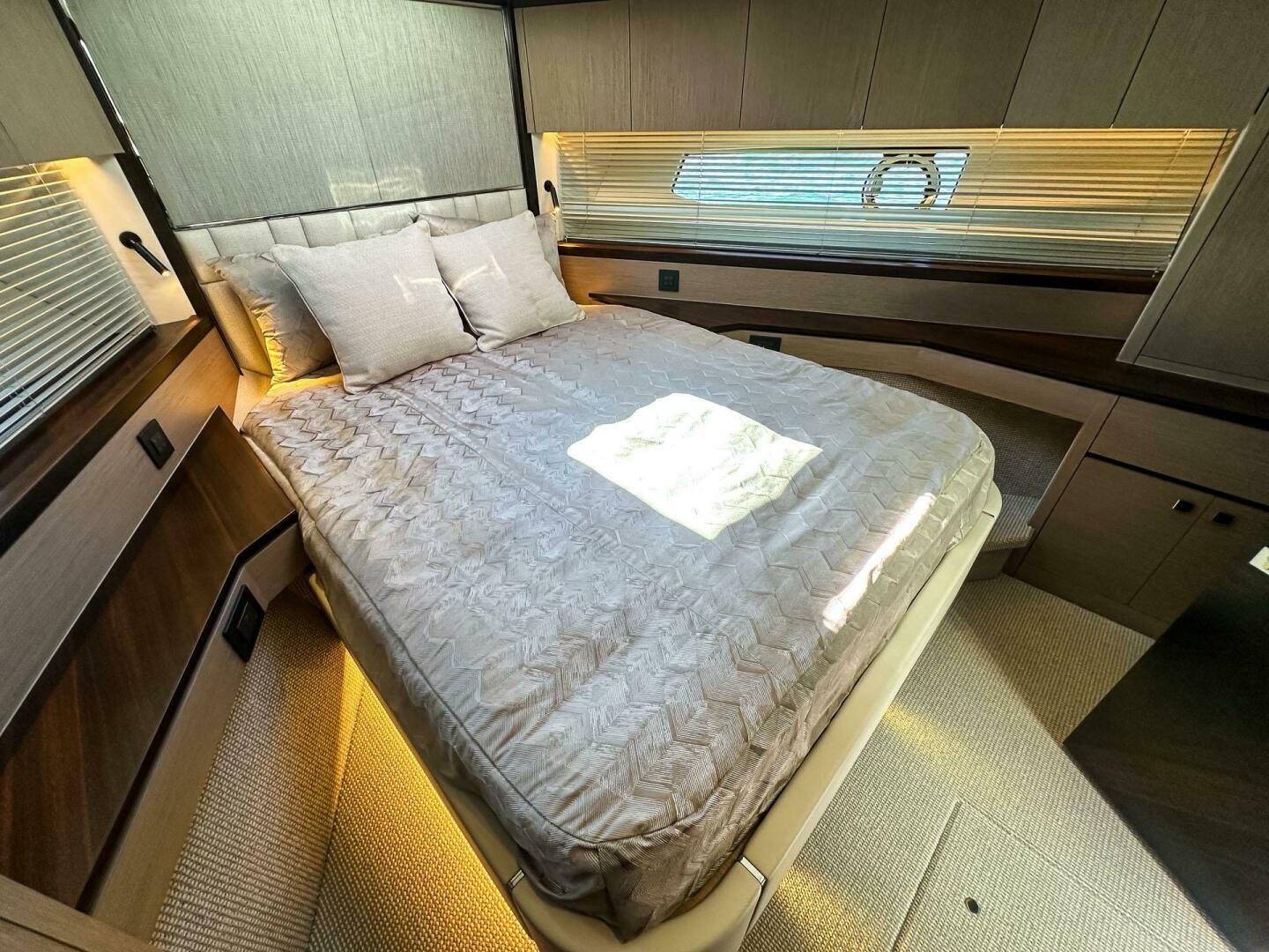 Slide: The Image of Sunseeker Manhattan 55 2024 - 4428276
