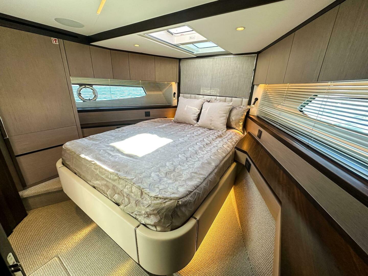 Slide: The Image of Sunseeker Manhattan 55 2024 - 4428277