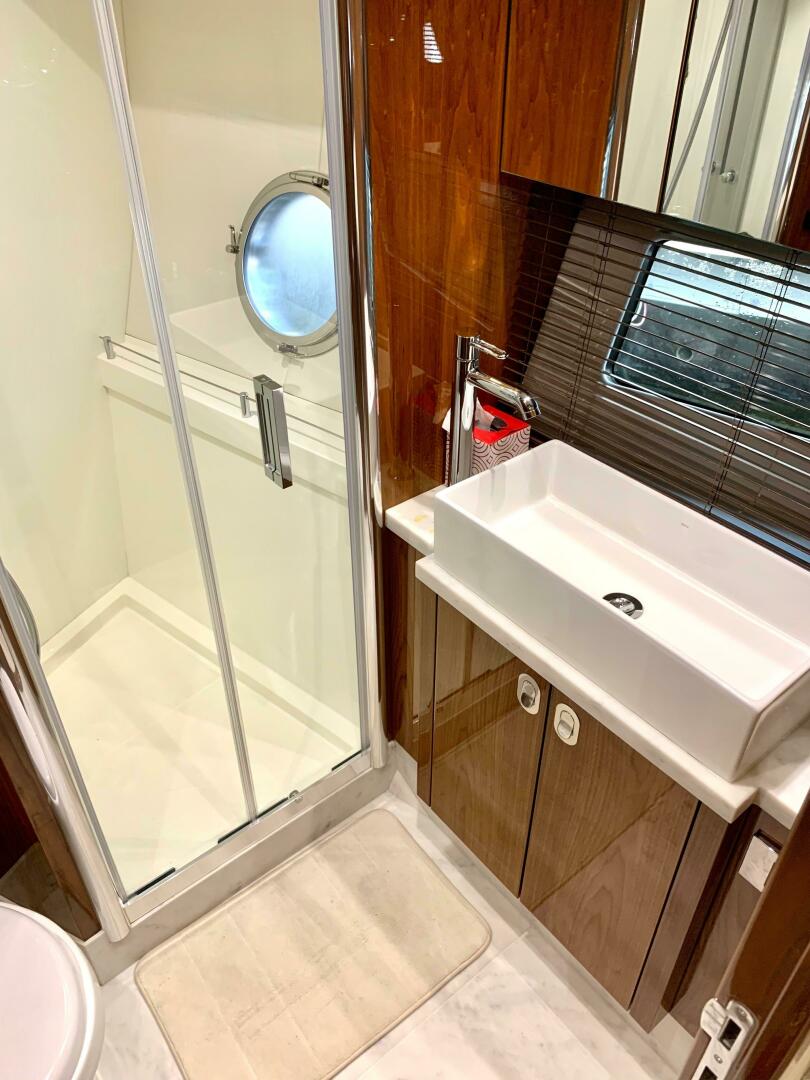 Slide: The Image of Sunseeker Manhattan 65 2016 - 3756058