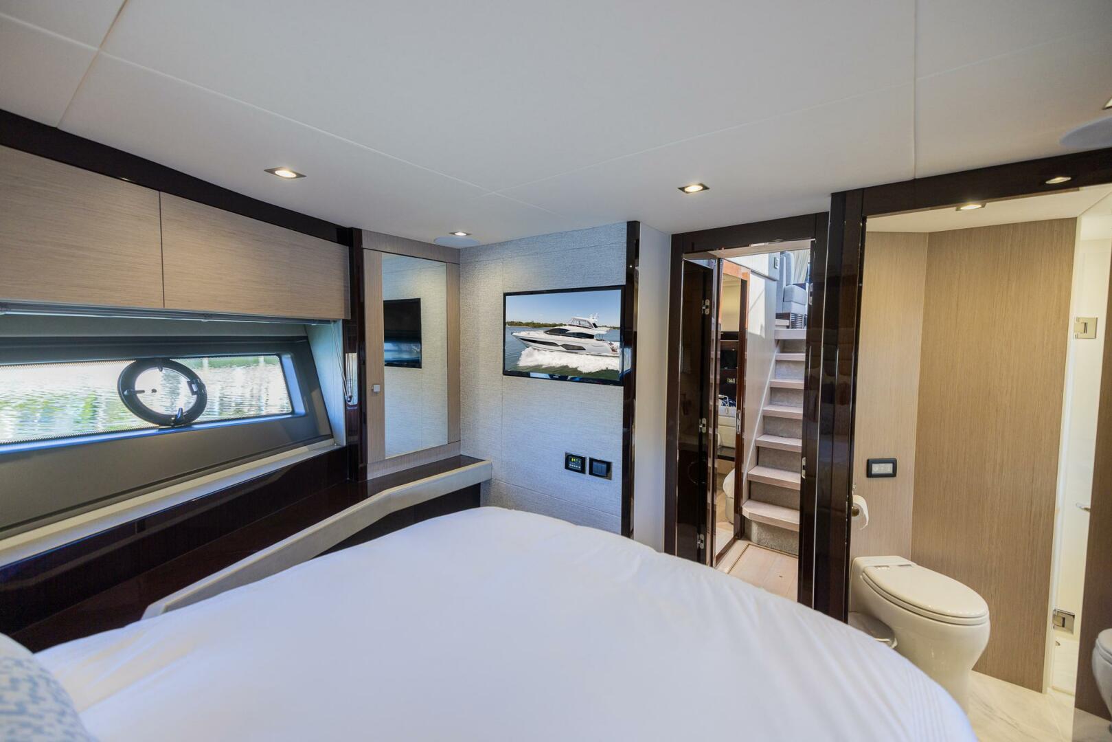Slide: The Image of Sunseeker Manhattan 66 2019 - 4317307
