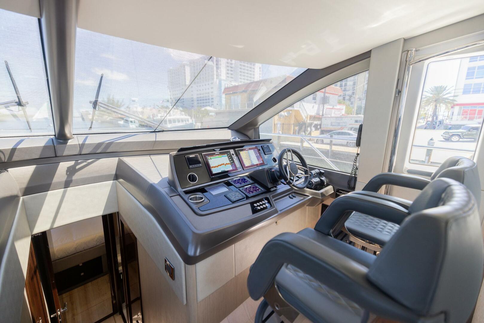 Slide: The Image of Sunseeker Manhattan 66 2019 - 4317324