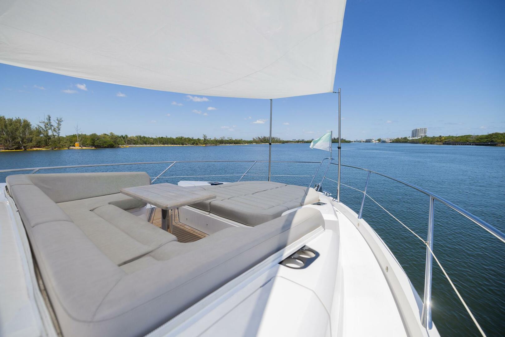 Slide: The Image of Sunseeker Manhattan 66 2019 - 4317340
