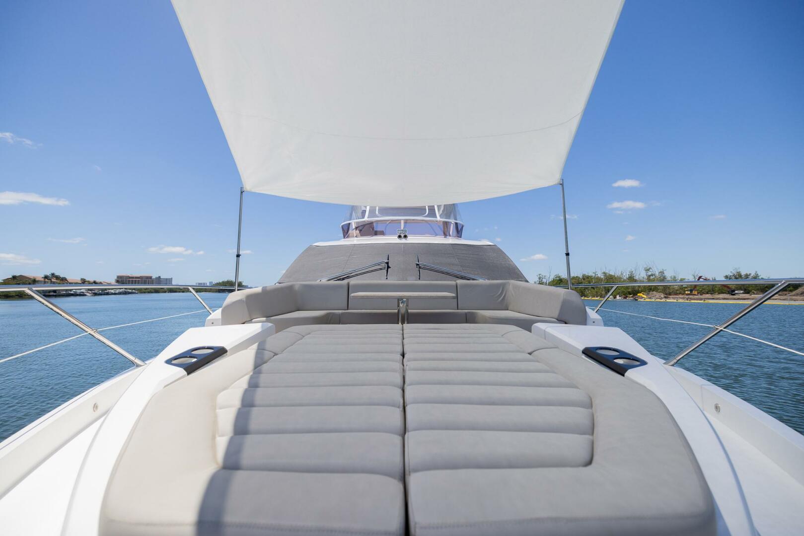 Slide: The Image of Sunseeker Manhattan 66 2019 - 4317342