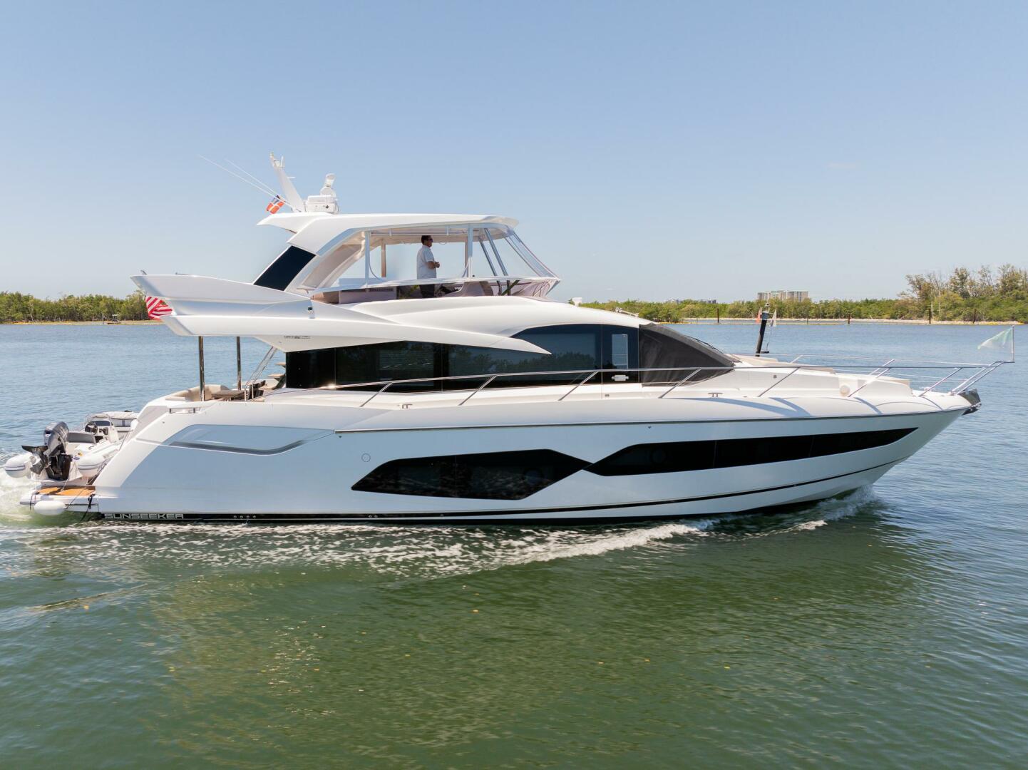 Slide: The Image of Sunseeker Manhattan 66 2019 - 4317349