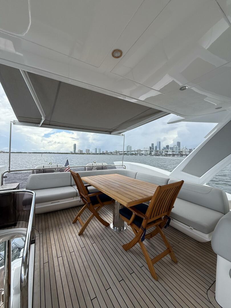 Slide: The Image of Sunseeker Manhattan 68 2022 - 5455931