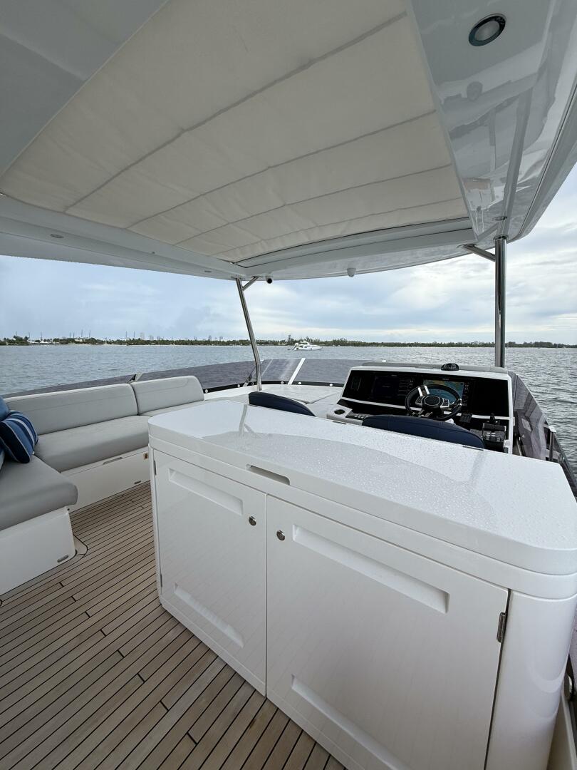 Slide: The Image of Sunseeker Manhattan 68 2022 - 5455933