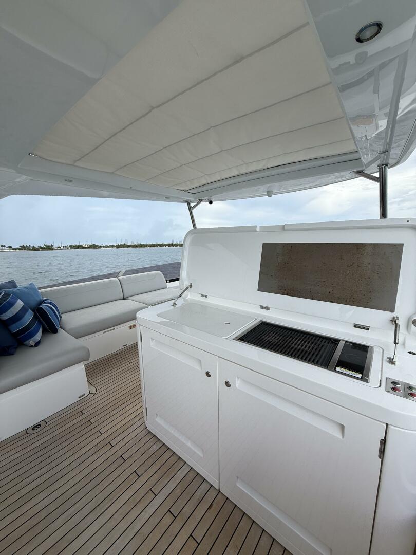 Slide: The Image of Sunseeker Manhattan 68 2022 - 5455934