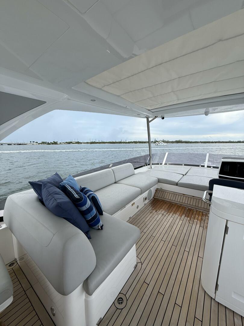 Slide: The Image of Sunseeker Manhattan 68 2022 - 5455935