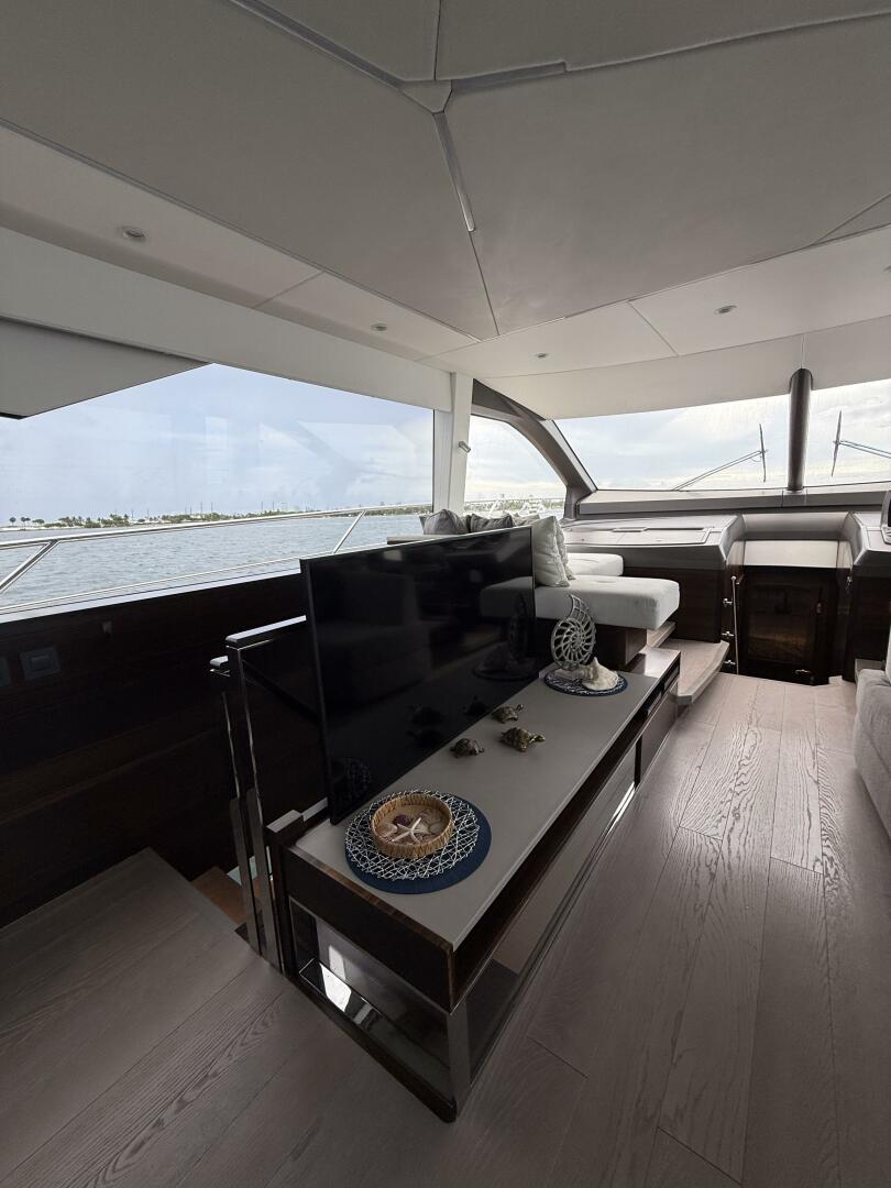 Slide: The Image of Sunseeker Manhattan 68 2022 - 5455951