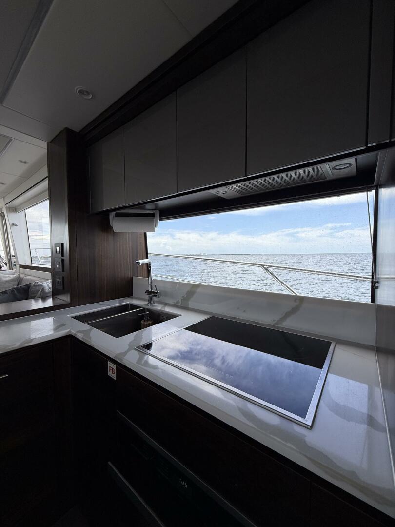 Slide: The Image of Sunseeker Manhattan 68 2022 - 5455953
