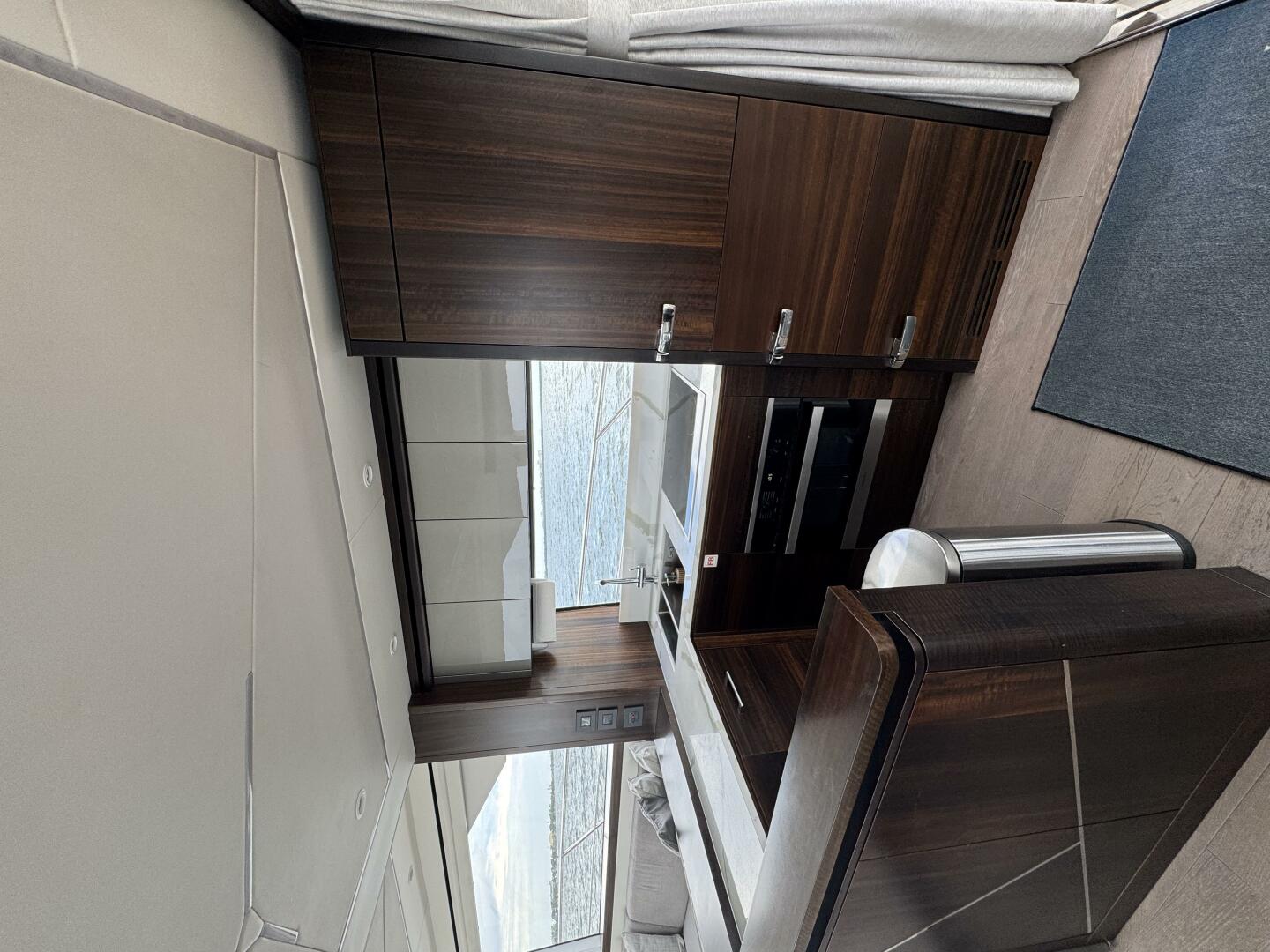 Slide: The Image of Sunseeker Manhattan 68 2022 - 5455954