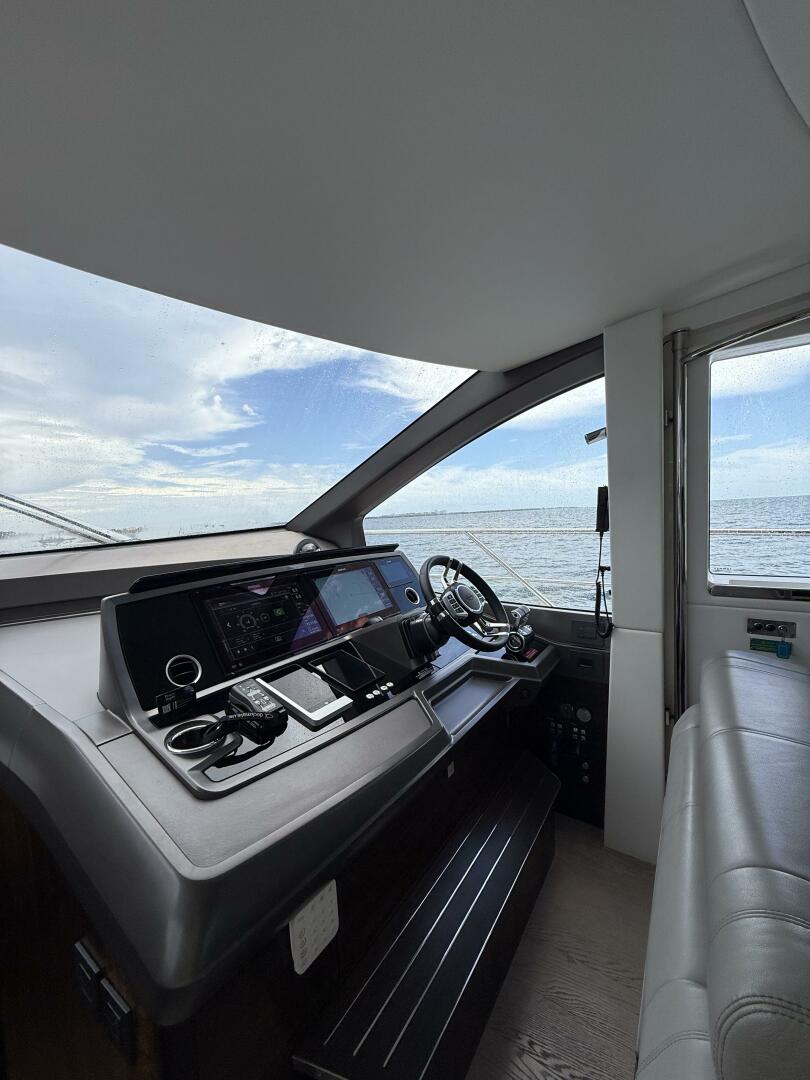 Slide: The Image of Sunseeker Manhattan 68 2022 - 5455962