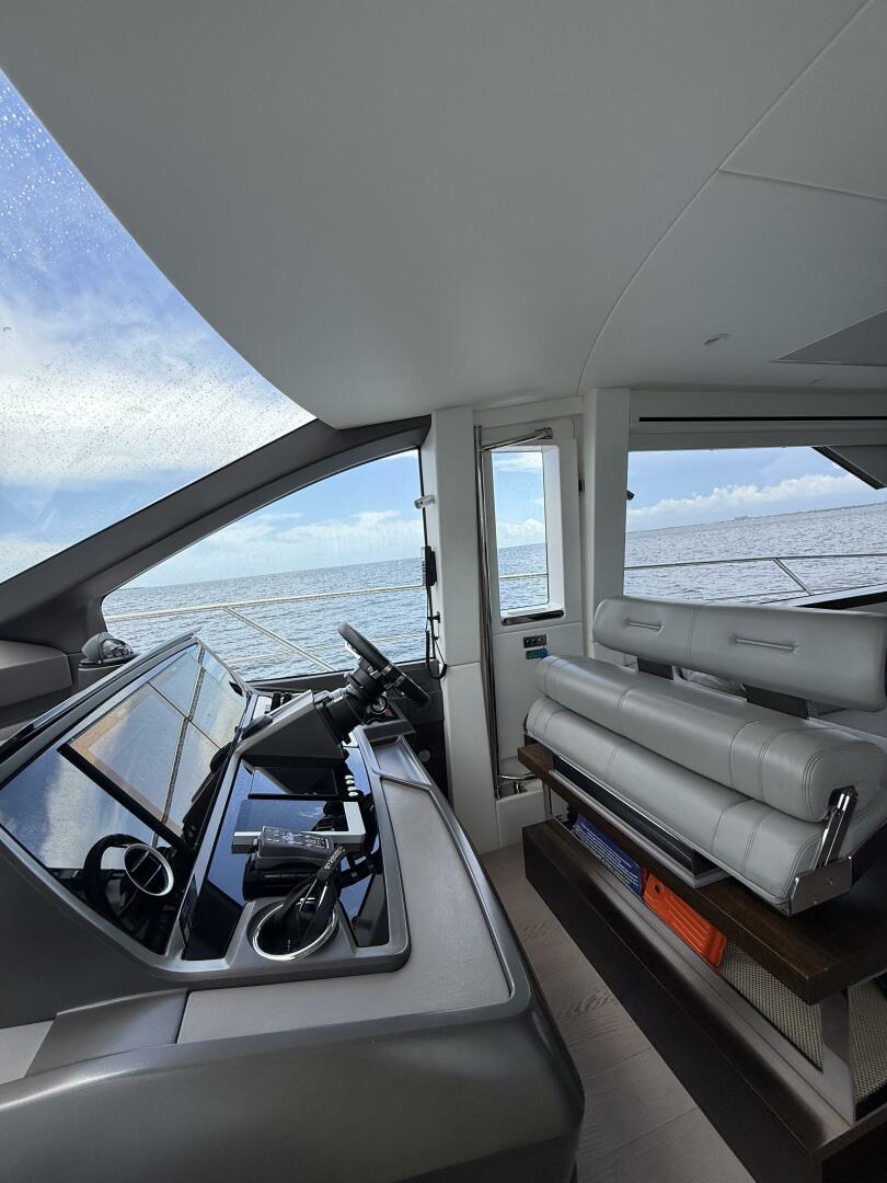 Slide: The Image of Sunseeker Manhattan 68 2022 - 5455963