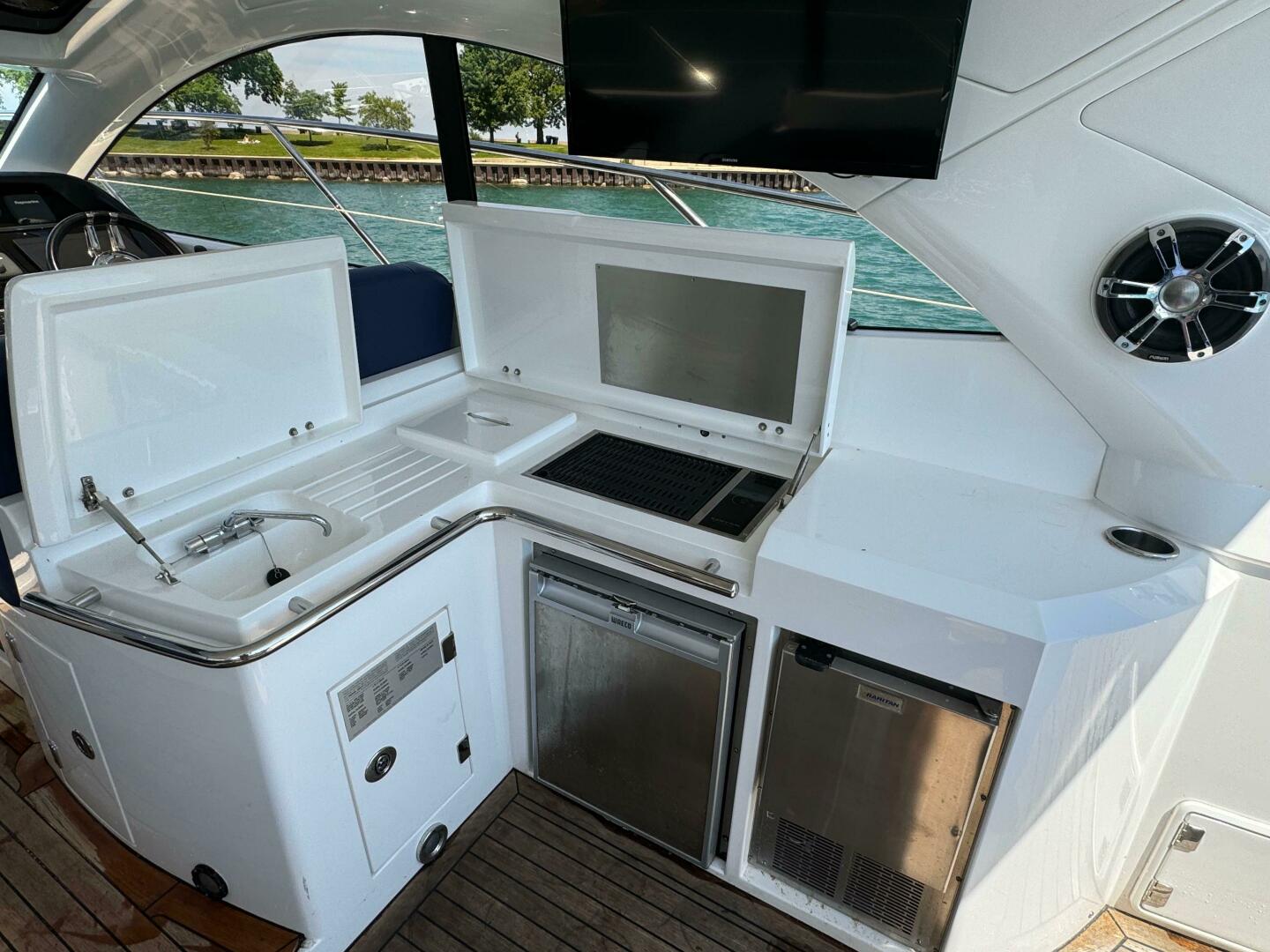 Slide: The Image of Sunseeker Portofino 48 2013 - 4537337