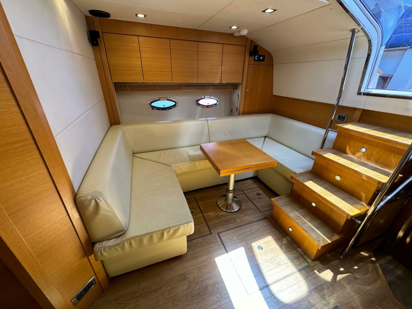 Slide: The Image of Sunseeker Portofino 48 2013 - 4537341
