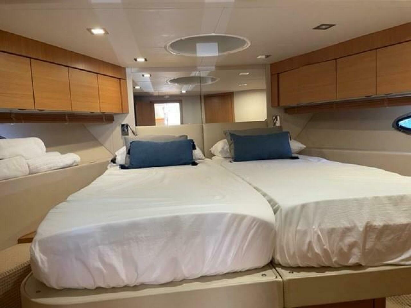Slide: The Image of Sunseeker Portofino 48 2013 - 4537352
