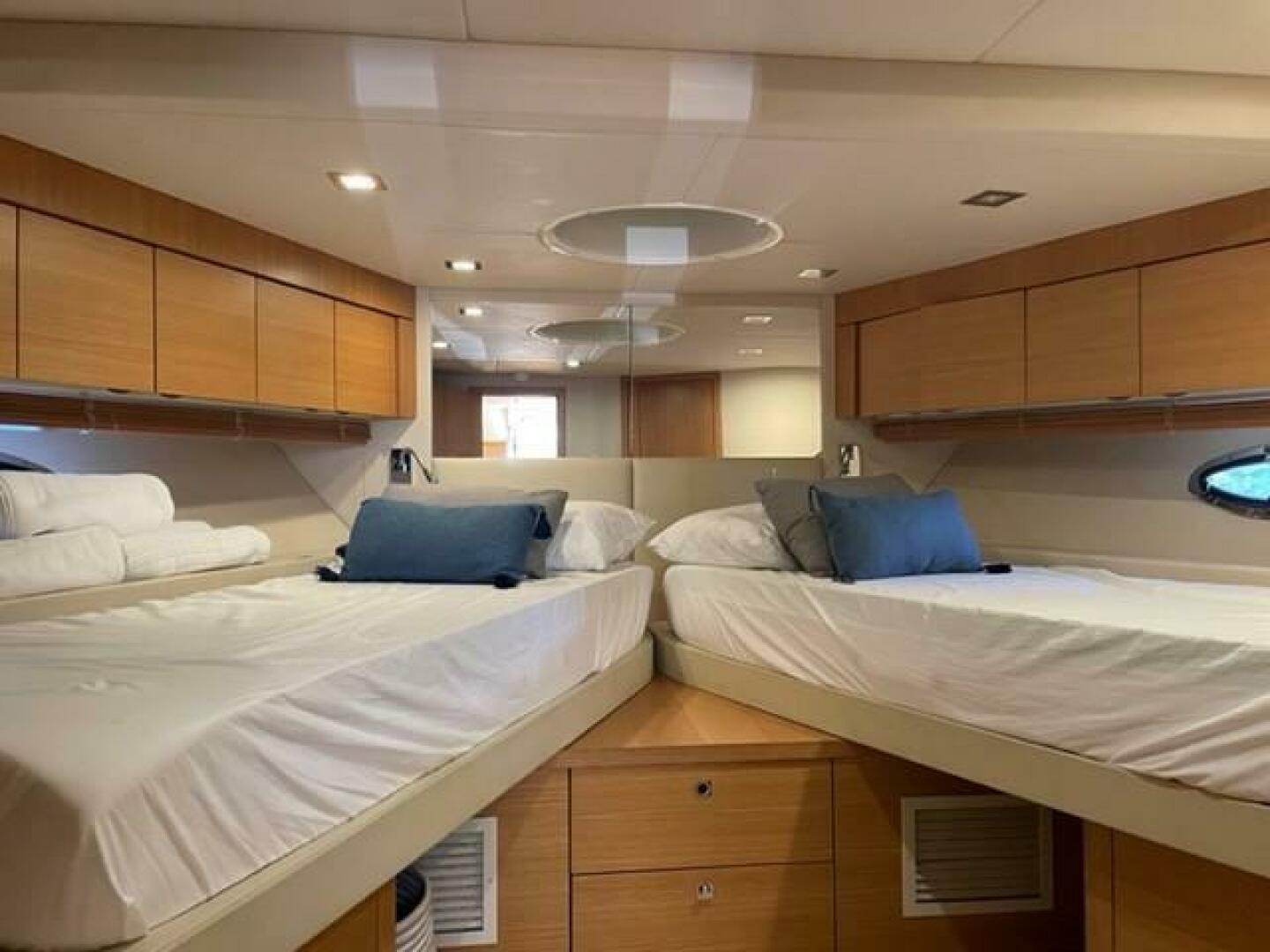 Slide: The Image of Sunseeker Portofino 48 2013 - 4537353