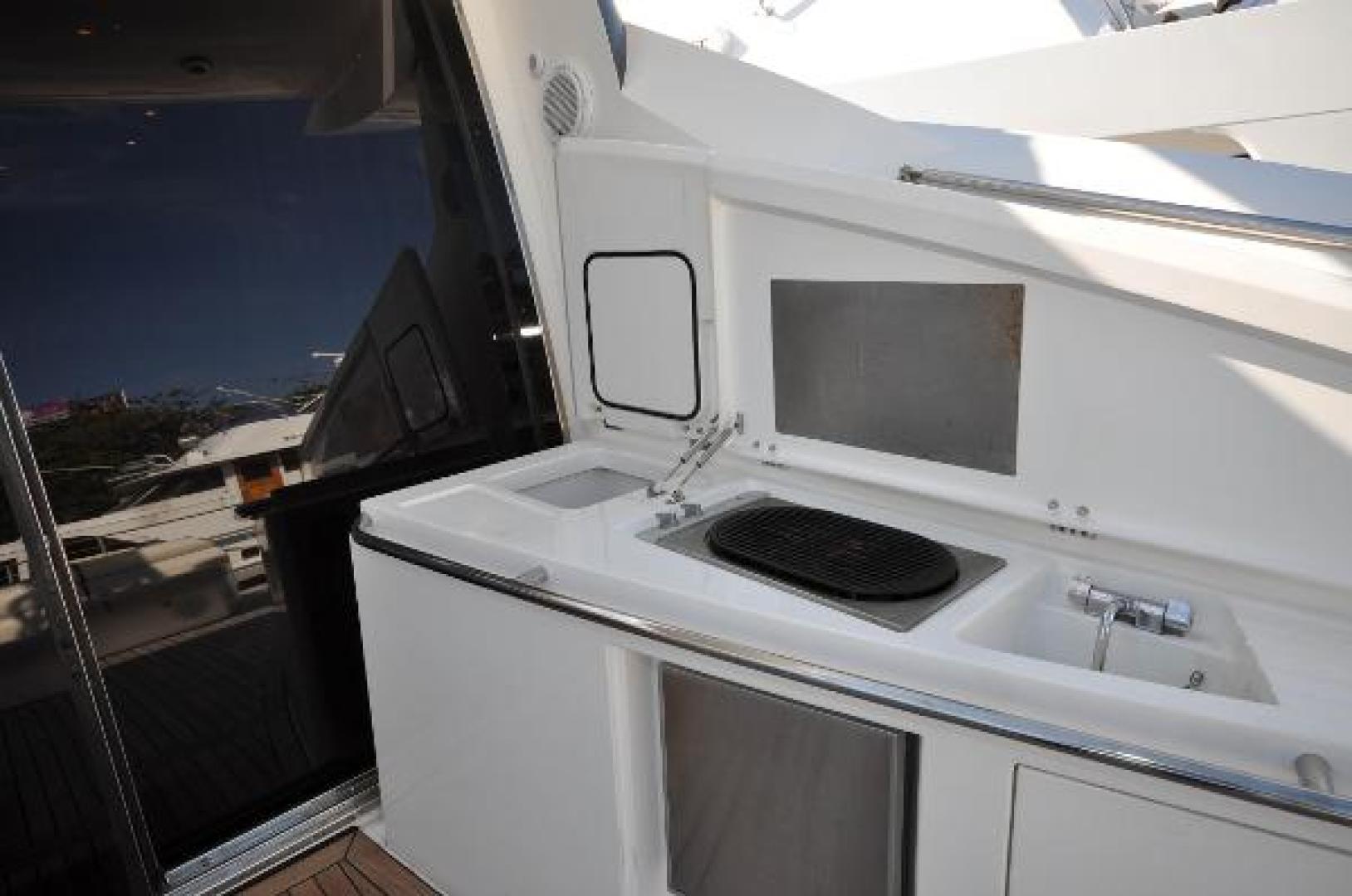 Slide: The Image of Sunseeker Predator 2006 - 1275063