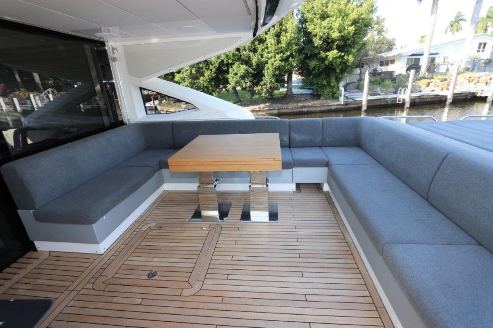 Slide: The Image of Sunseeker Predator 2018 - 1545694