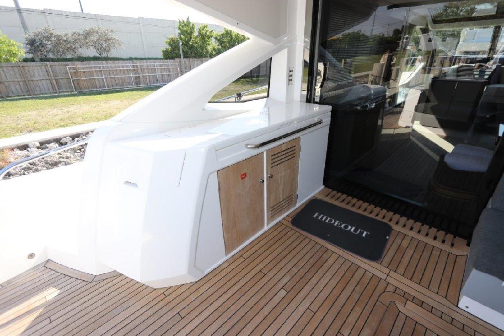 Slide: The Image of Sunseeker Predator 2018 - 1545696