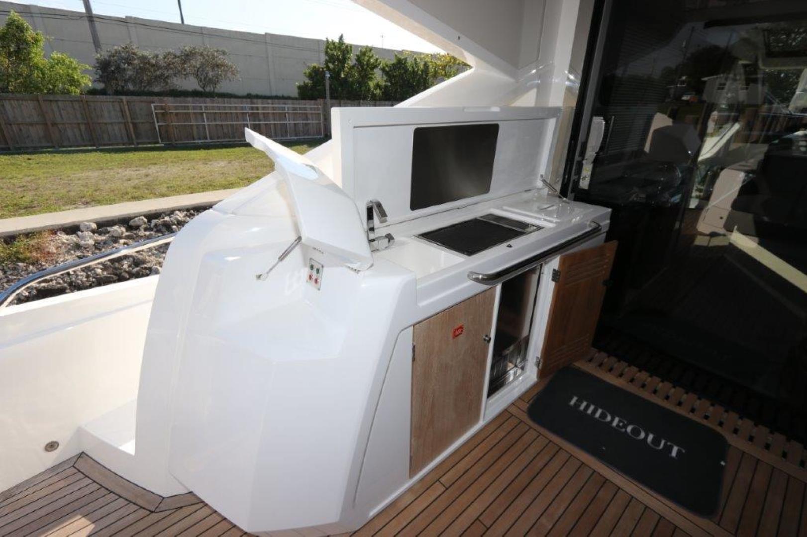 Slide: The Image of Sunseeker Predator 2018 - 1545697