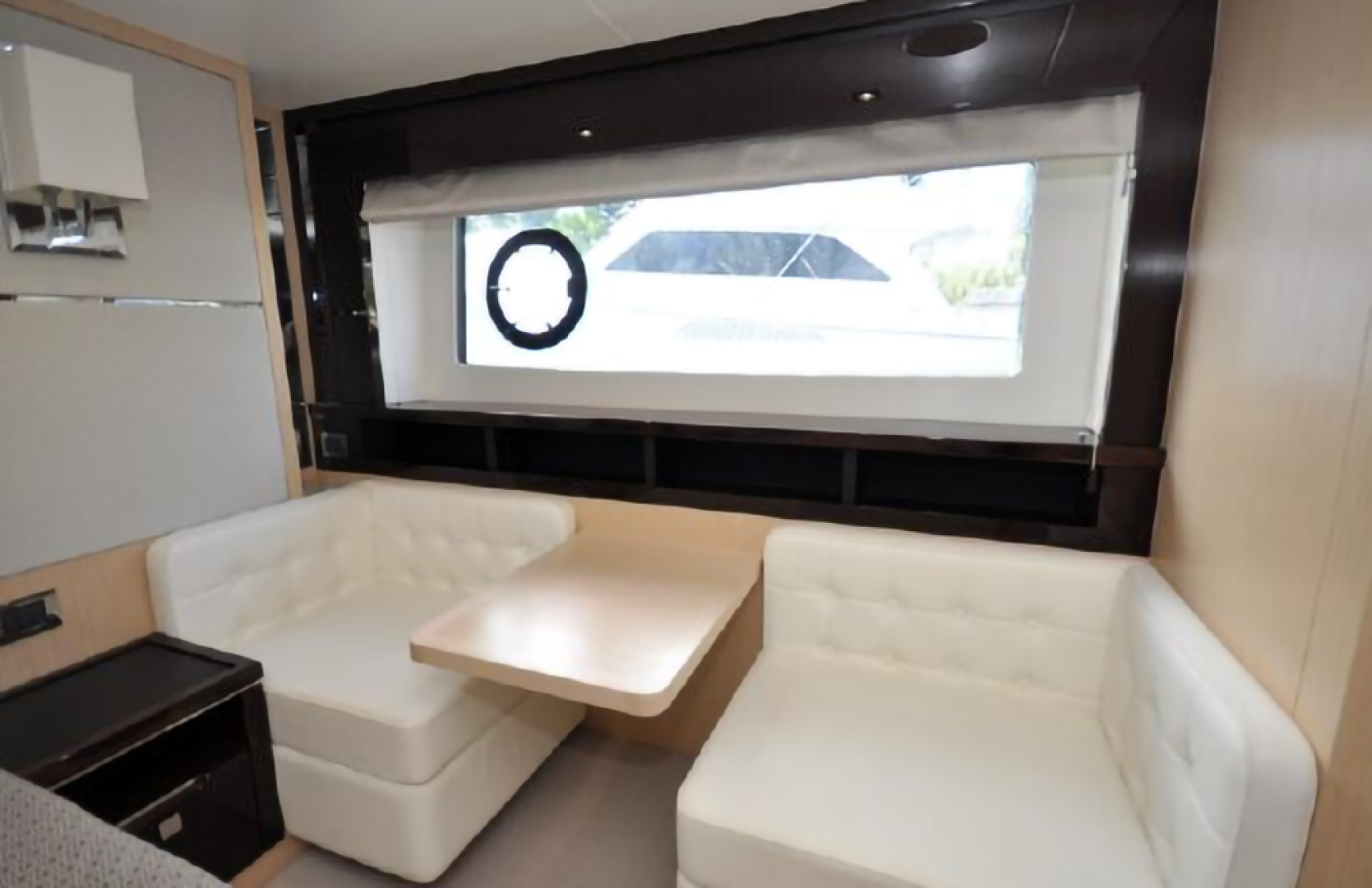 Slide: The Image of Sunseeker Predator 2018 - 1563402