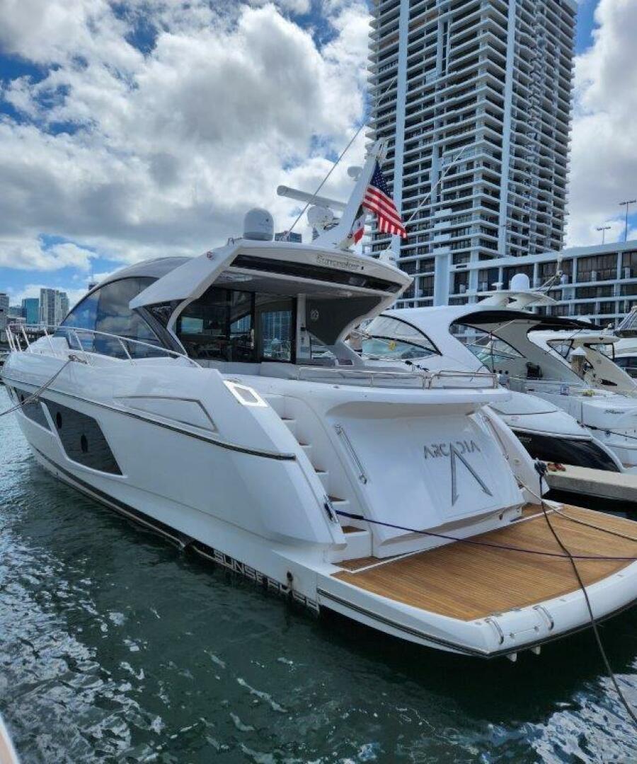 Slide: The Image of Sunseeker Predator 2018 - 3855727