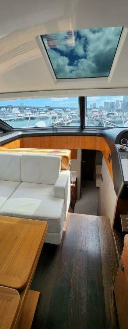 Slide: The Image of Sunseeker Predator 2018 - 3855740
