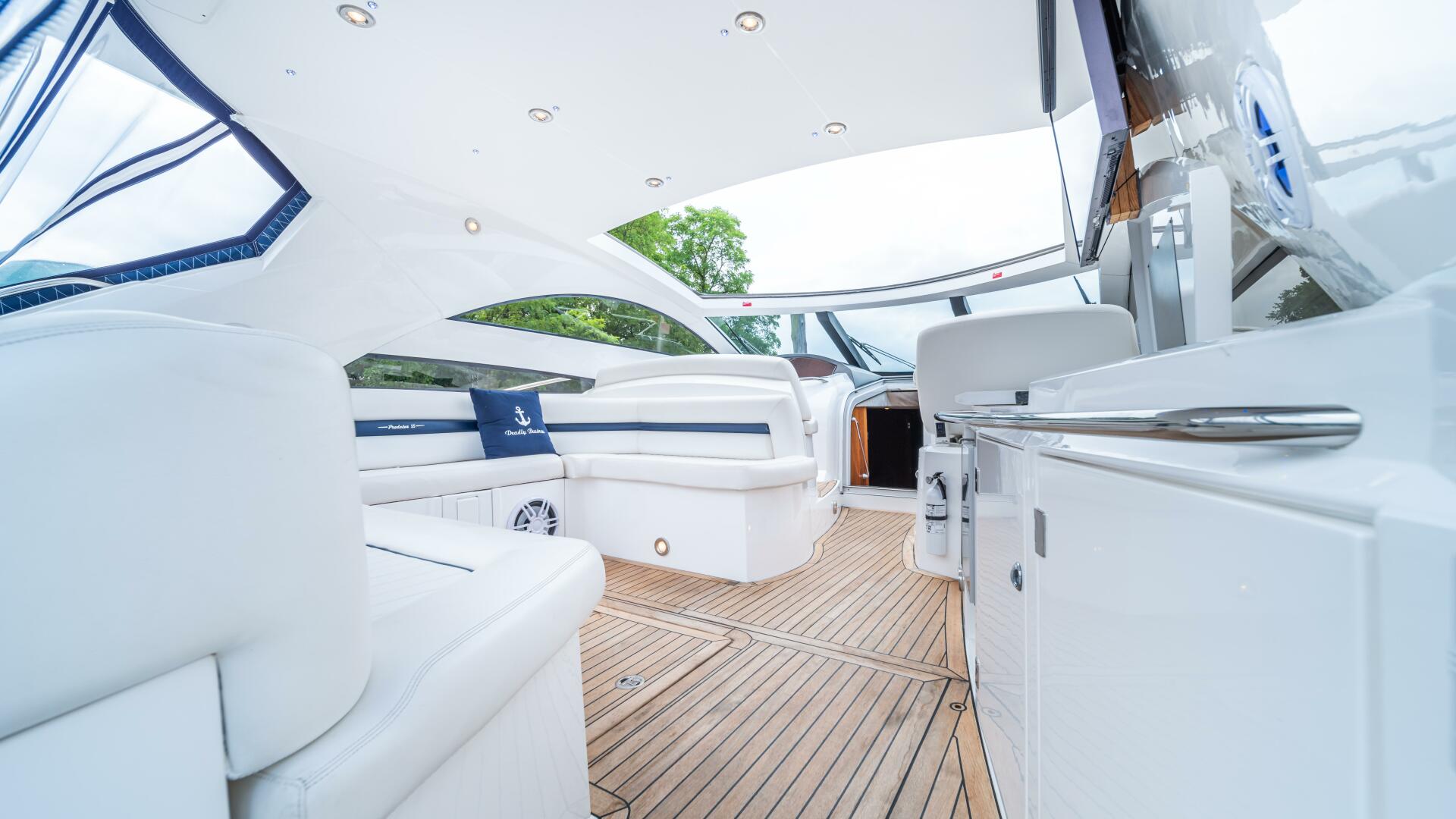 Slide: The Image of 55_Sunseeker_Predator_YachtWay 27 - 4562639