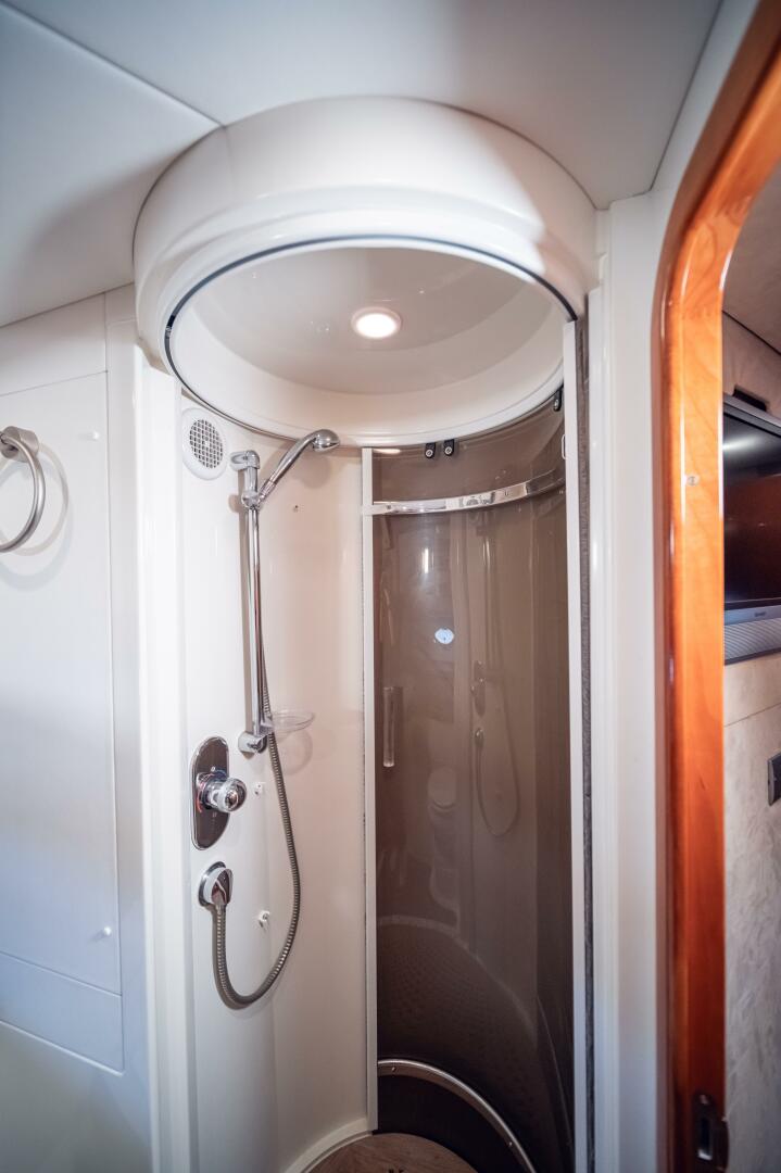 Slide: The Image of 55_Sunseeker_Predator_YachtWay 43 - 4562678