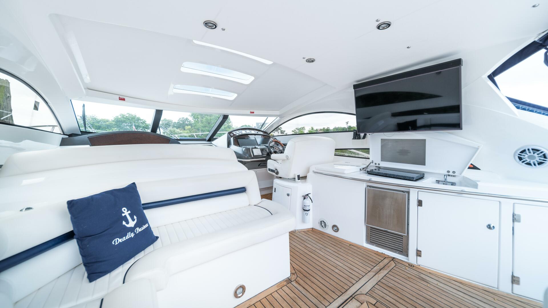 Slide: The Image of 55_Sunseeker_Predator_YachtWay 2 - 4562614