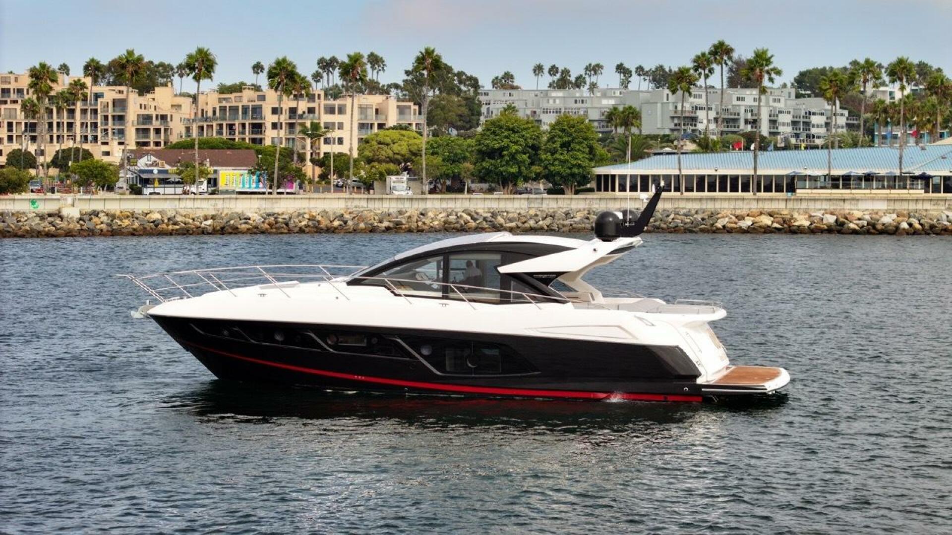 Slide: The Image of Sunseeker Predator 57 2019 - 4747006