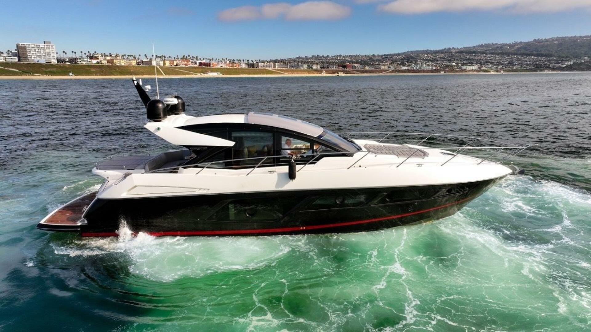 Slide: The Image of Sunseeker Predator 57 2019 - 4747031