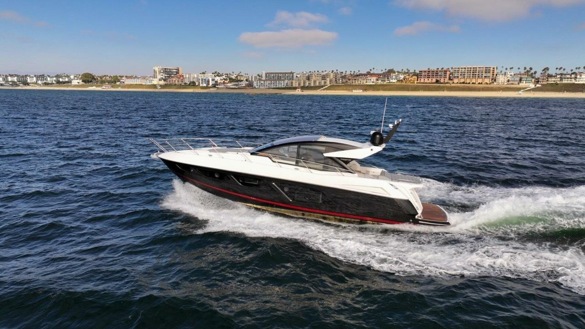 Slide: The Image of Sunseeker Predator 57 2019 - 4747047