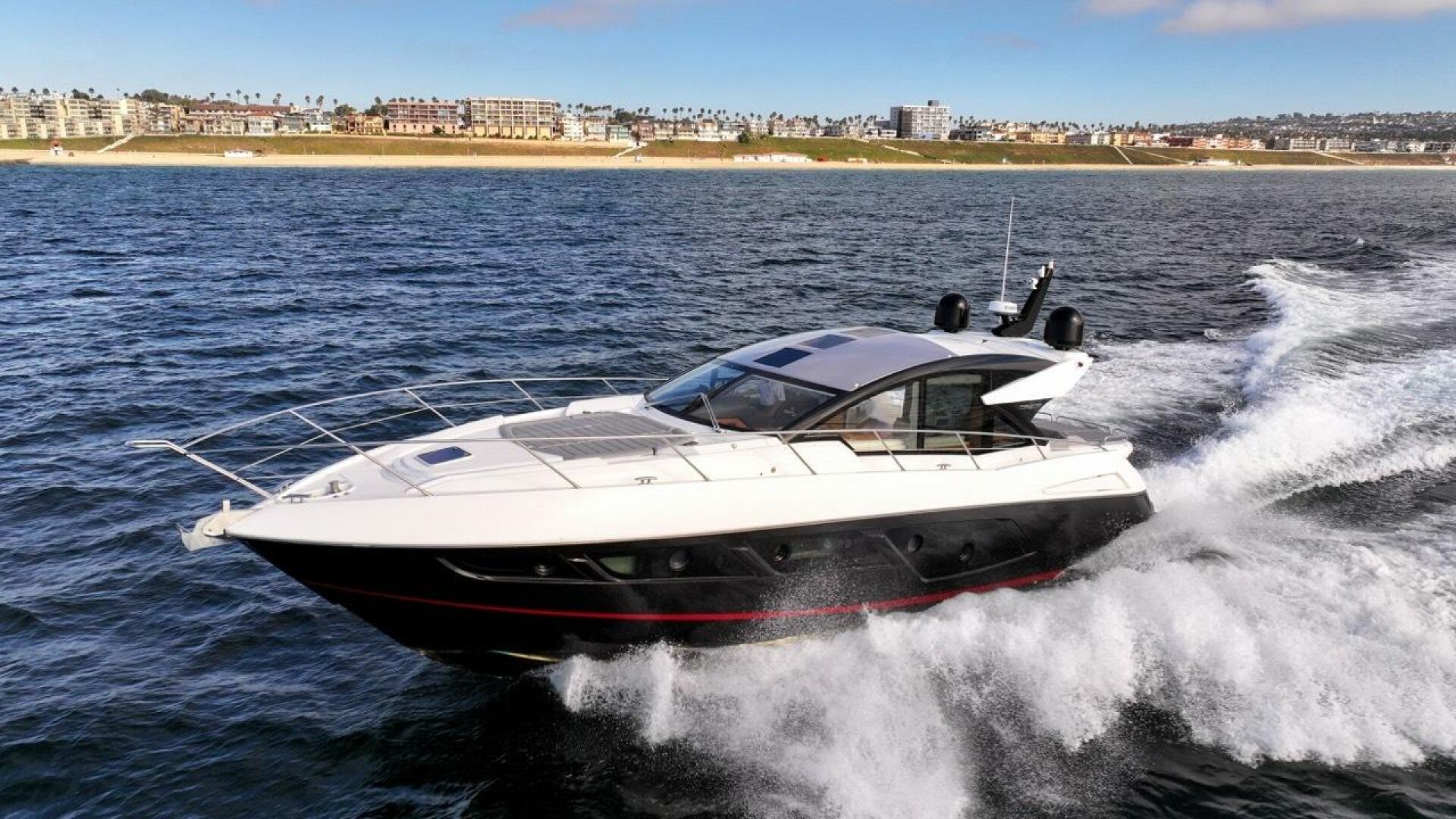 Slide: The Image of Sunseeker Predator 57 2019 - 4747057