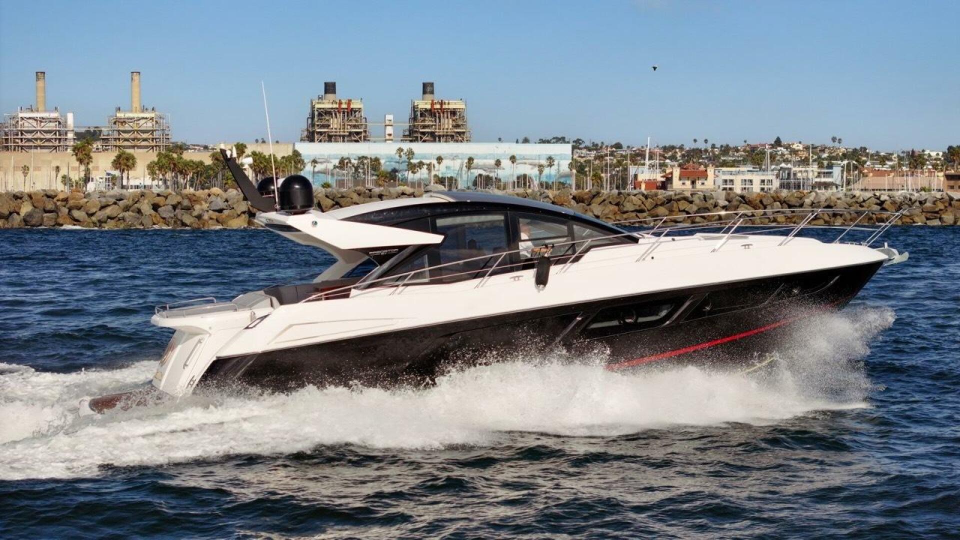 Slide: The Image of Sunseeker Predator 57 2019 - 4747115