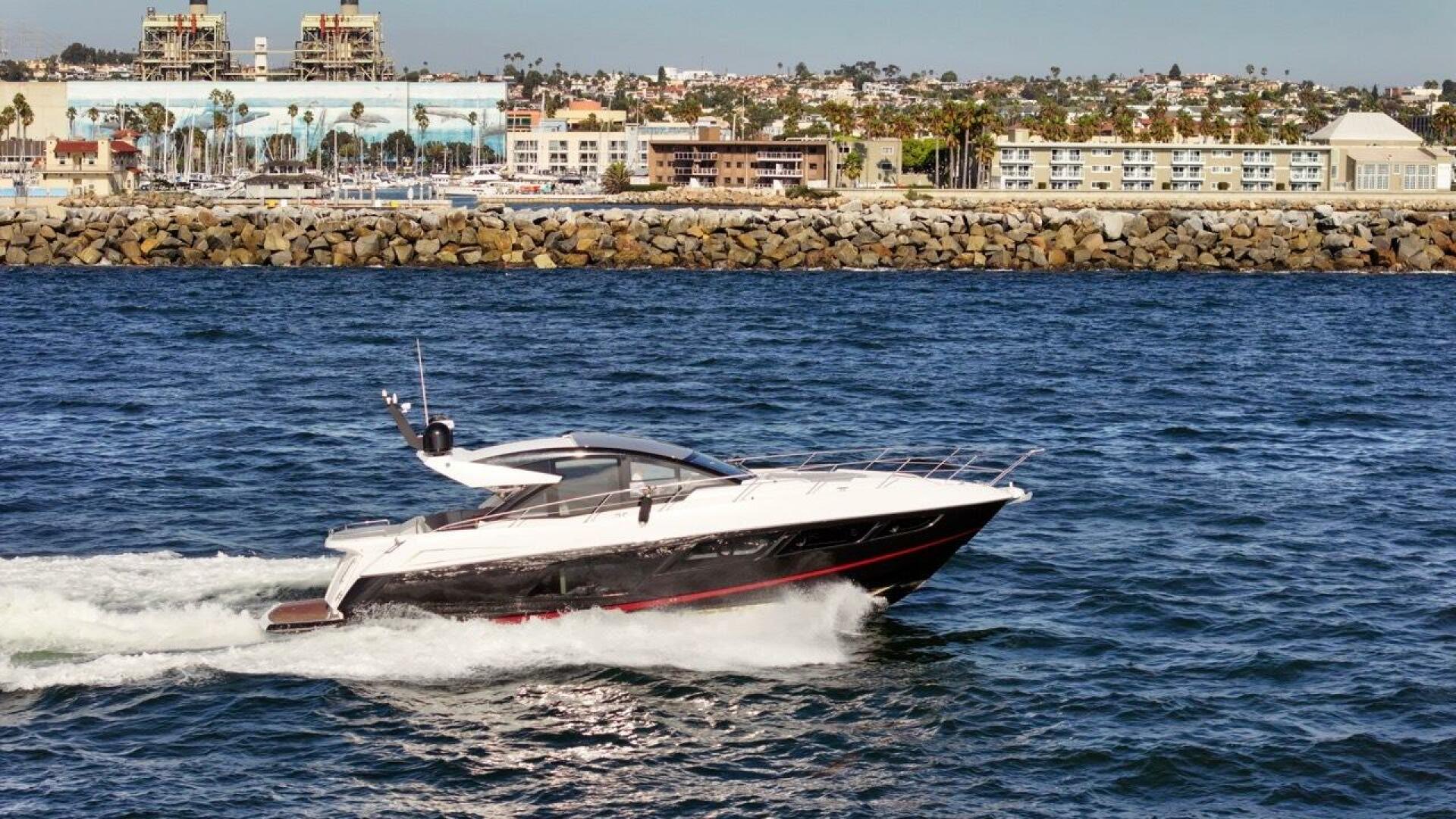 Slide: The Image of Sunseeker Predator 57 2019 - 4747119