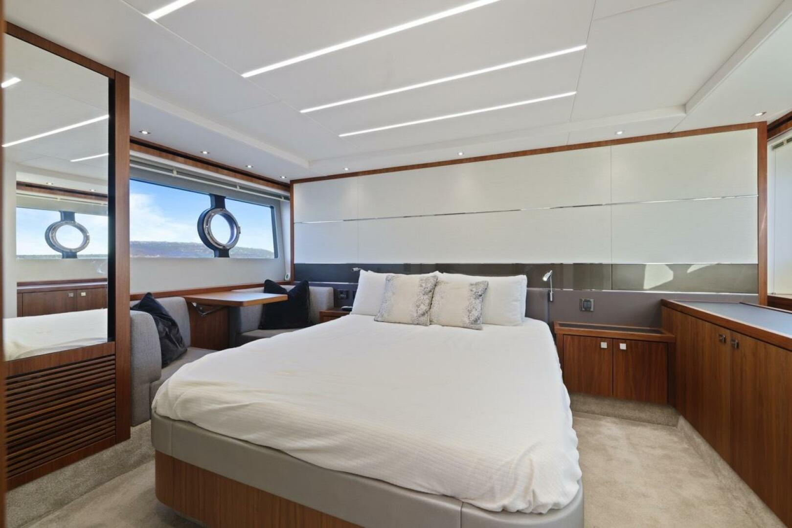 Slide: The Image of Sunseeker Predator 57 2019 - 4747190