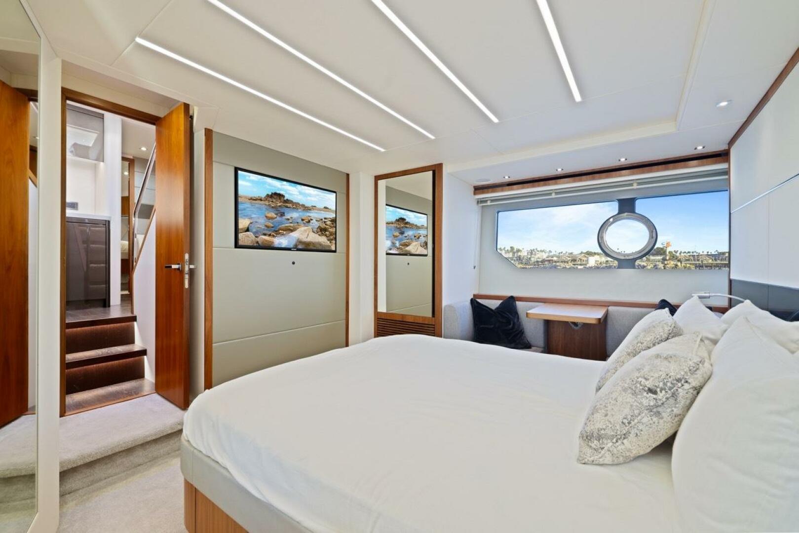 Slide: The Image of Sunseeker Predator 57 2019 - 4747192