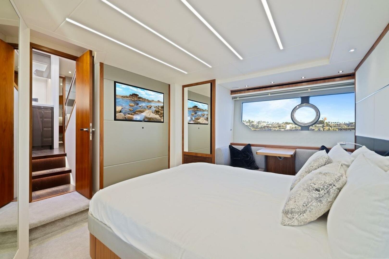 Slide: The Image of Sunseeker Predator 57 2019 - 4747194