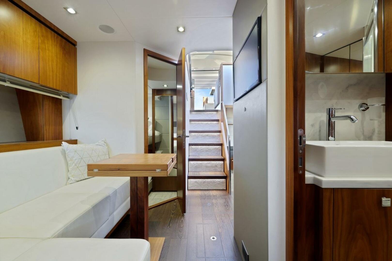 Slide: The Image of Sunseeker Predator 57 2019 - 4747209